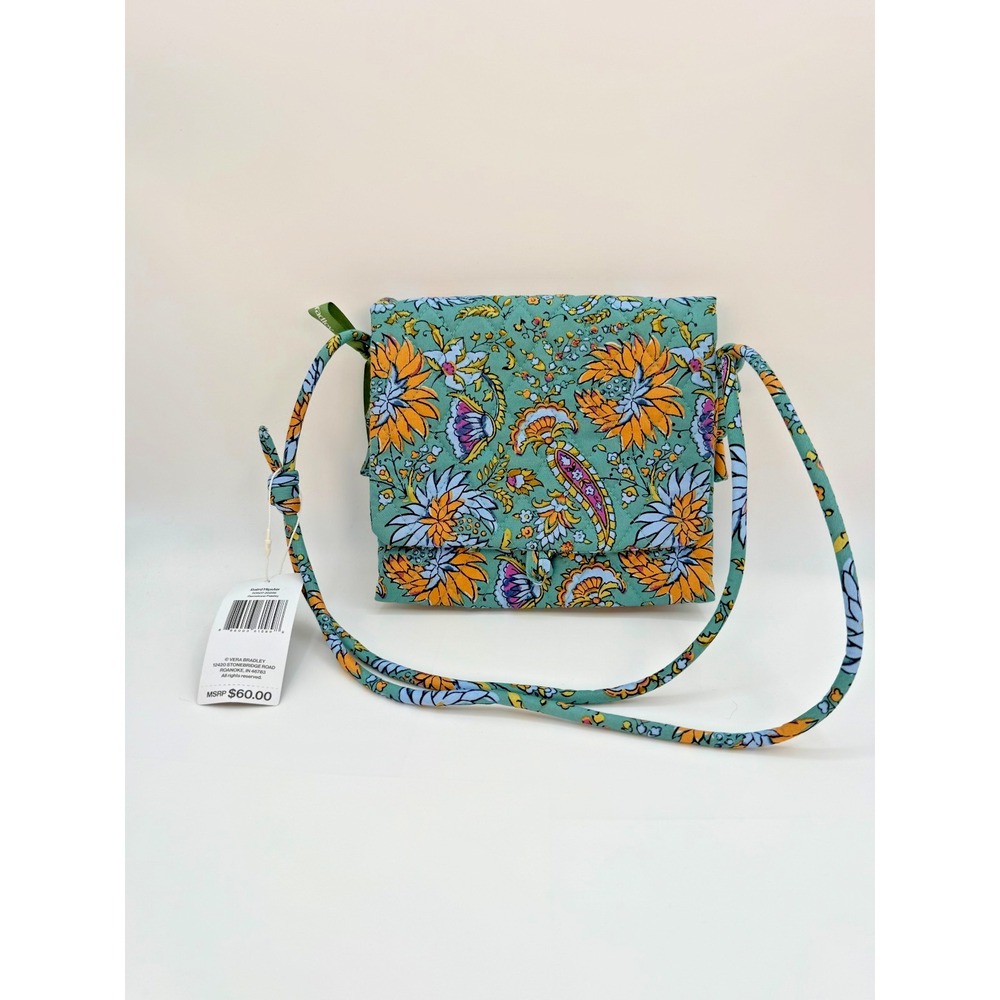 VERA BRADLEY Baird Hipster NWT Meadow Bouquet 8 Inches x 7‎ Inches